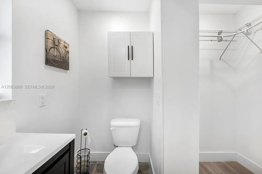 218 SW 10th Ave Delray Beach, FL 33444