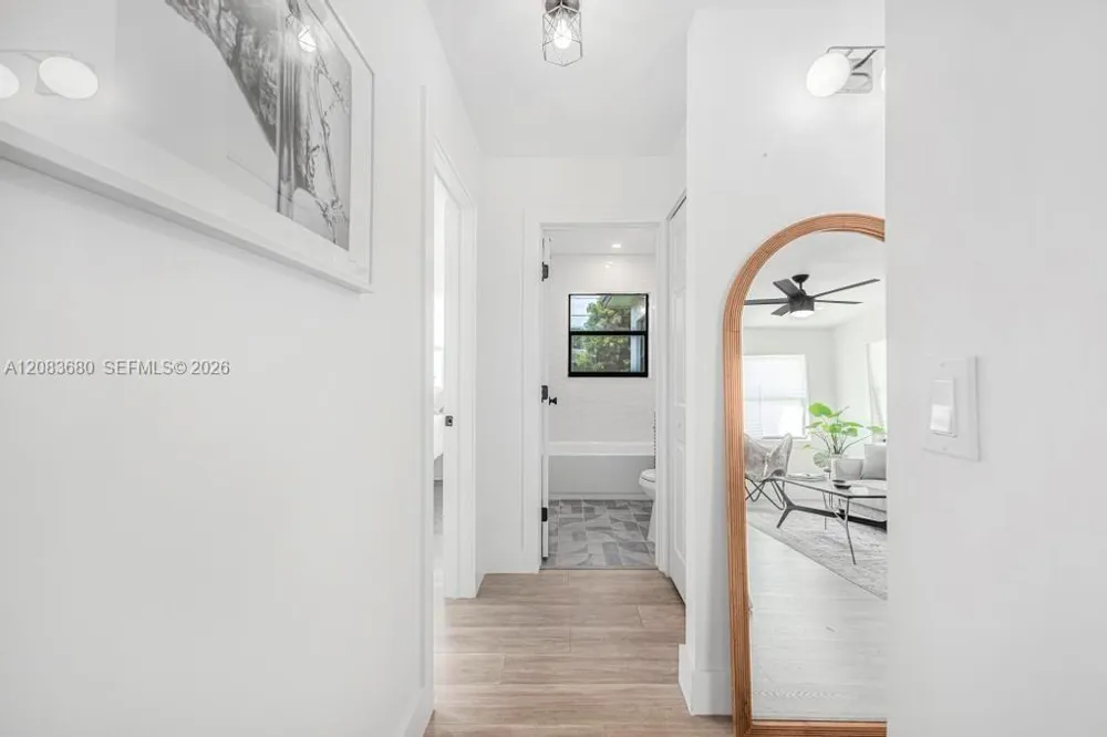218 SW 10th Ave Delray Beach, FL 33444