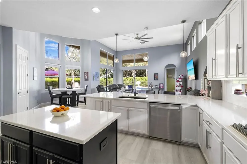 19428 La Serena Drive Estero, FL 33967