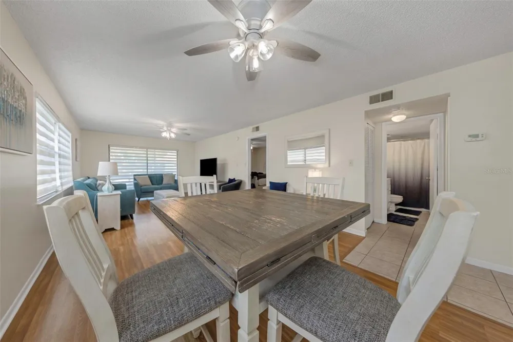 1906 HAMMOCK PINE BOULEVARD #1906 Clearwater, FL 33761