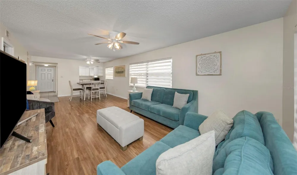1906 HAMMOCK PINE BOULEVARD #1906 Clearwater, FL 33761
