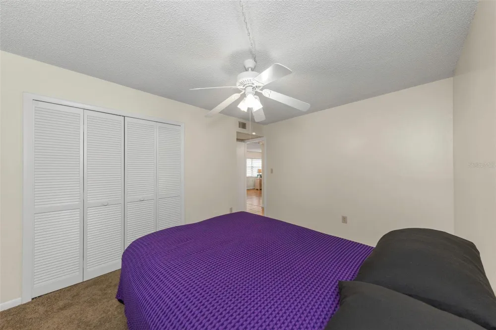 1906 HAMMOCK PINE BOULEVARD #1906 Clearwater, FL 33761