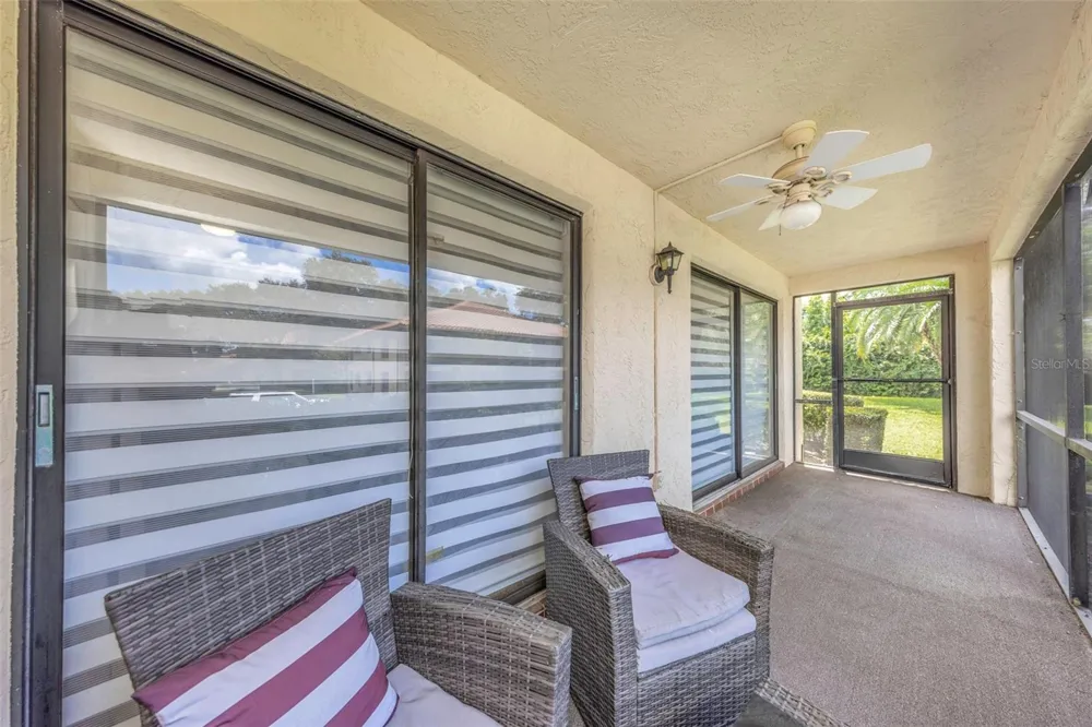 1906 HAMMOCK PINE BOULEVARD #1906 Clearwater, FL 33761
