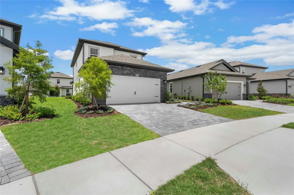 7668 SOMERSWORTH DRIVE Kissimmee, FL 34747
