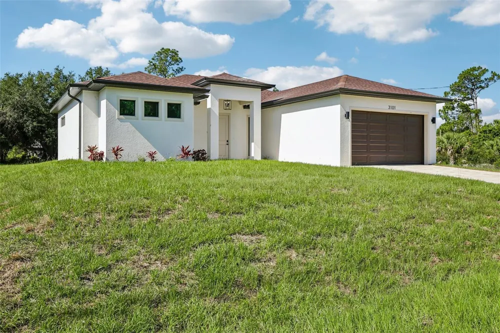 2935 JOLLIVETTE ROAD North Port, FL 34288