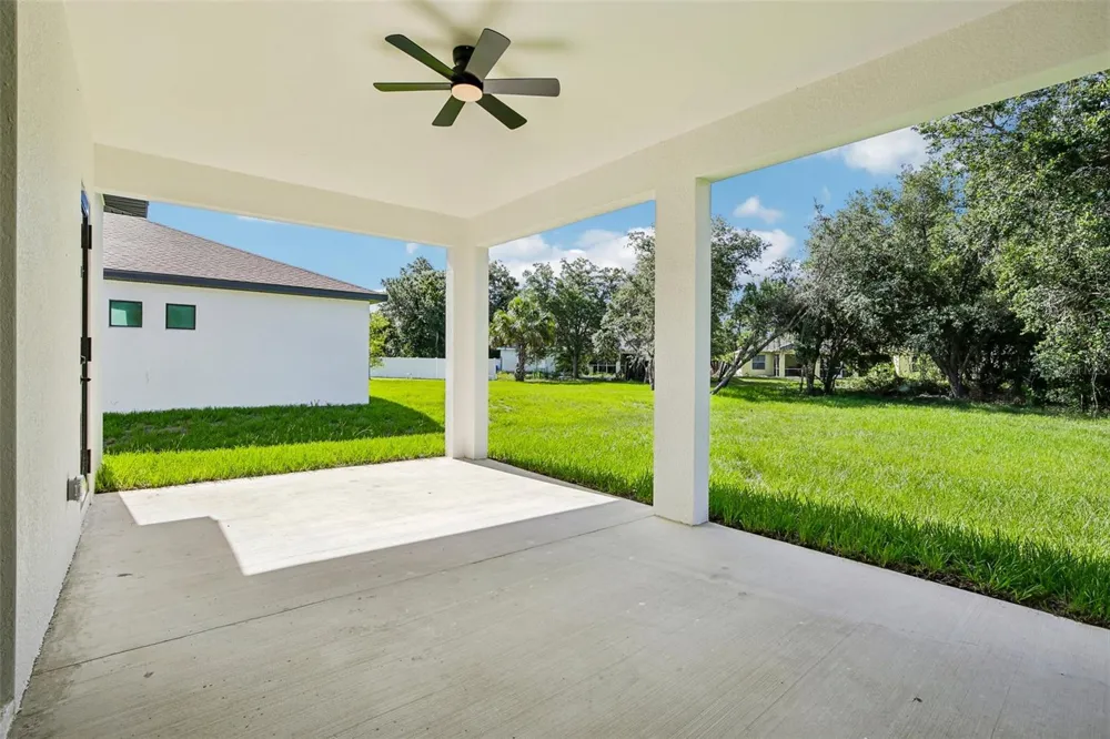 2935 JOLLIVETTE ROAD North Port, FL 34288