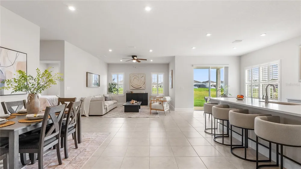 8249 GREENWAY AVENUE Wesley Chapel, FL 33544
