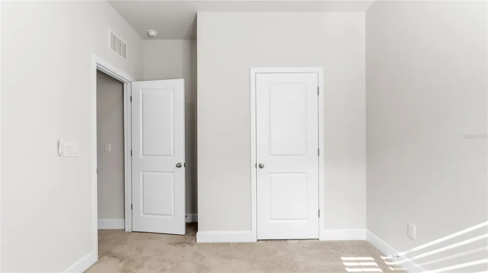 8249 GREENWAY AVENUE Wesley Chapel, FL 33544