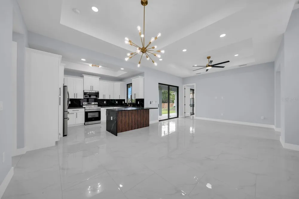 53 SUSAN AVENUE S Lehigh Acres, FL 33976