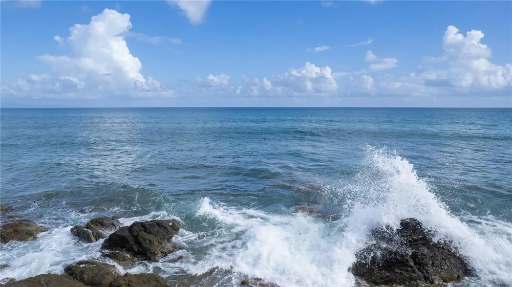 6 BEACH VILLAGE Vieques, PR 00765