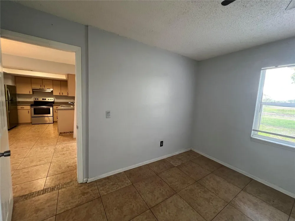 6829 ALPERT DRIVE Orlando, FL 32810