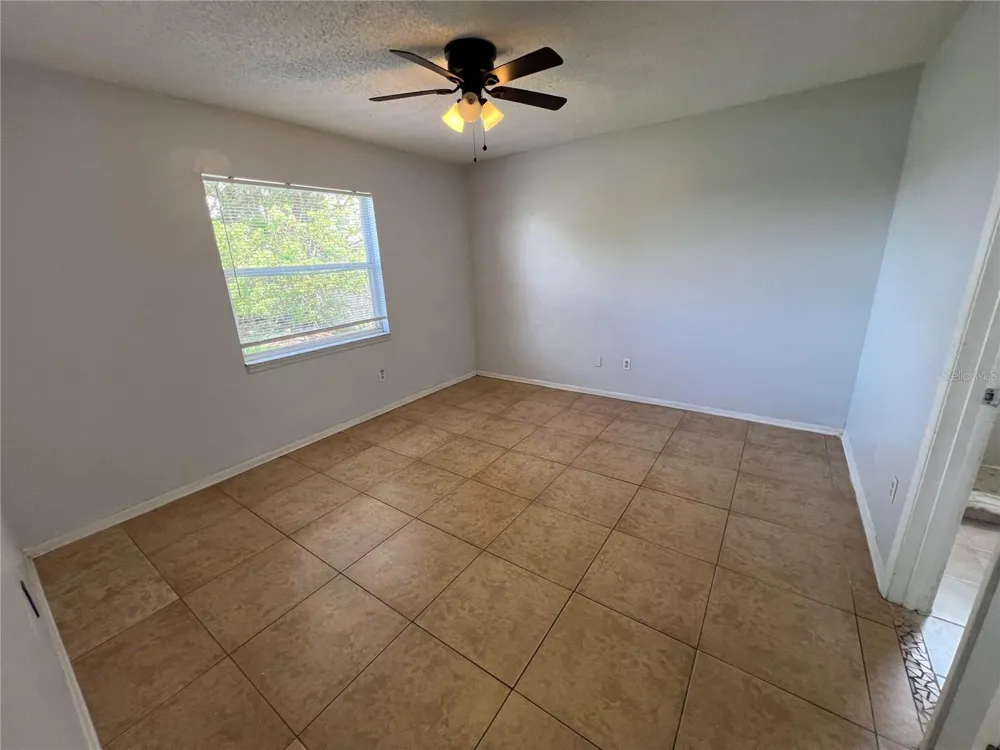 6829 ALPERT DRIVE Orlando, FL 32810