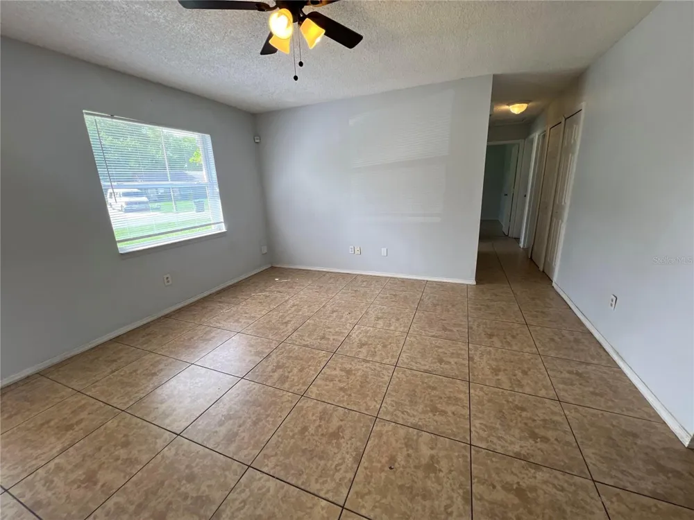 6829 ALPERT DRIVE Orlando, FL 32810