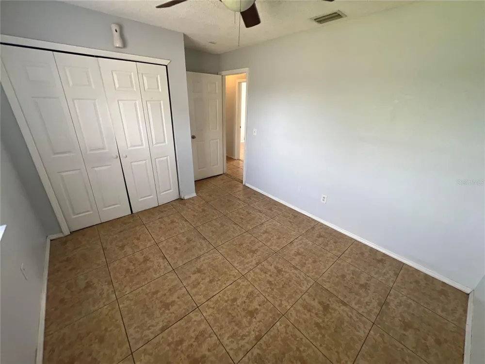 6829 ALPERT DRIVE Orlando, FL 32810