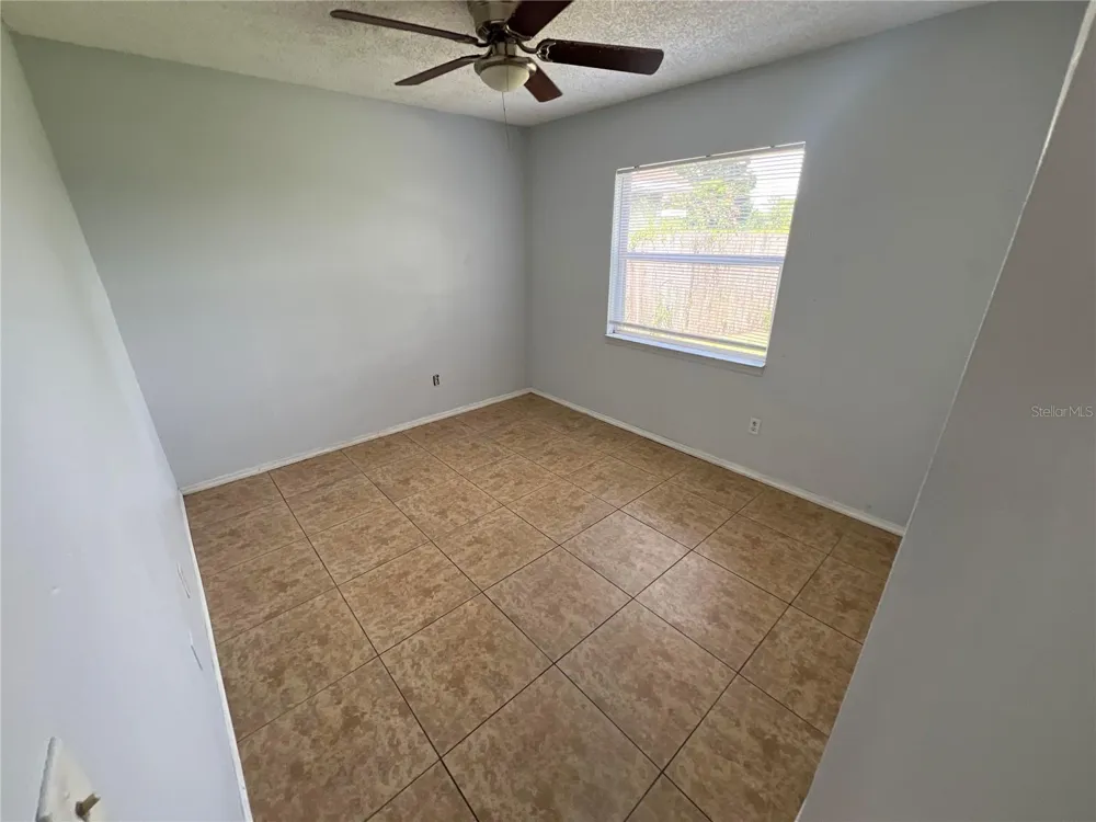6829 ALPERT DRIVE Orlando, FL 32810
