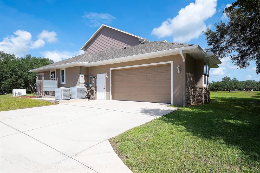6200 VERNA ROAD Myakka City, FL 34251