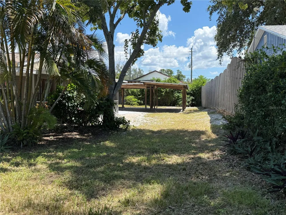 412 RIVER BOULEVARD S Nokomis, FL 34275