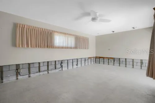 6505 DEBBIE LANE S St Petersburg, FL 33707