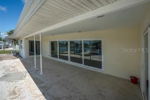 6505 DEBBIE LANE S St Petersburg, FL 33707