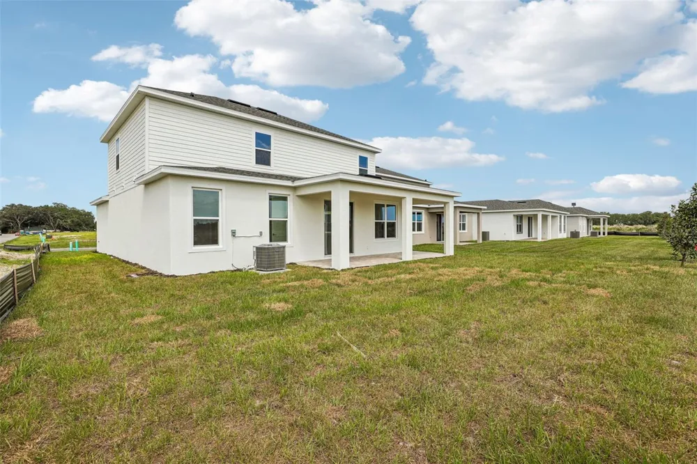 5201 CHATTAHOOCHEE BEND St Cloud, FL 34771