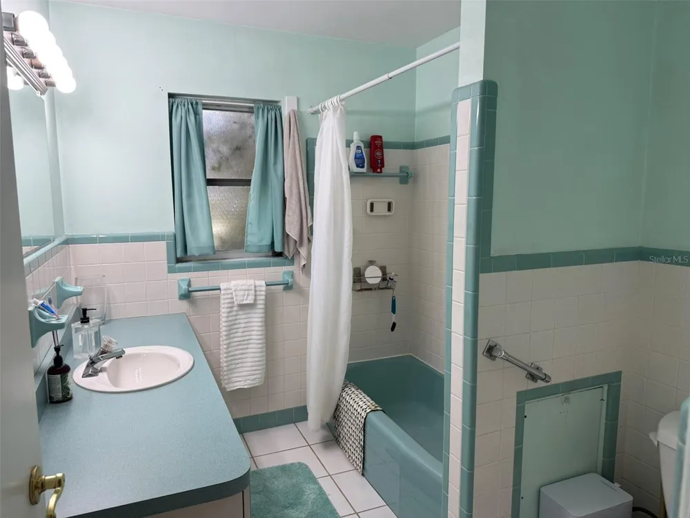4951 SAWYER ROAD Sarasota, FL 34233