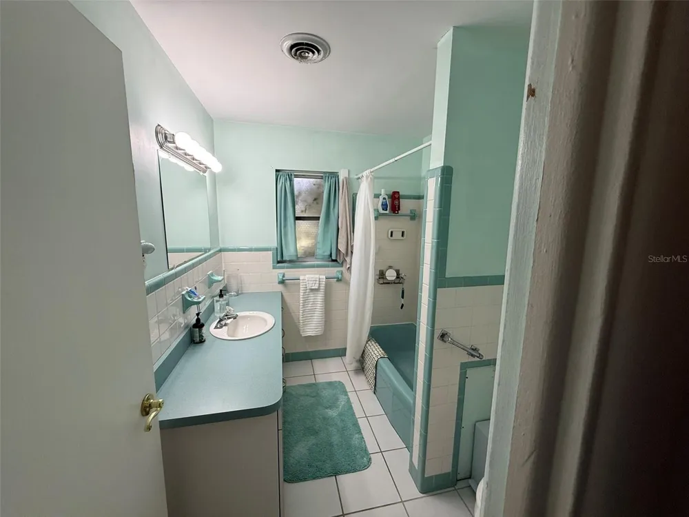 4951 SAWYER ROAD Sarasota, FL 34233
