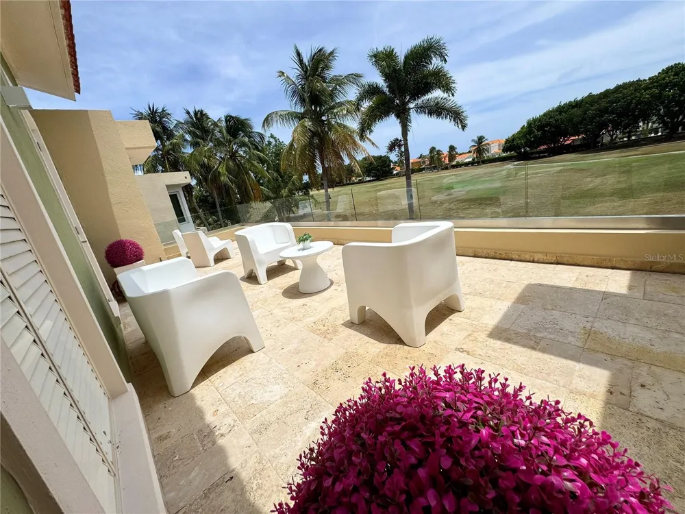 154 WOOD LANE Humacao, PR 00791