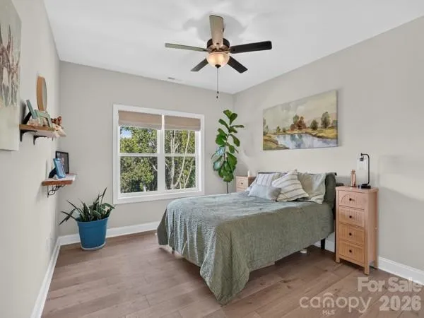 72 Jacks Paw Lane Hendersonville, NC 28792