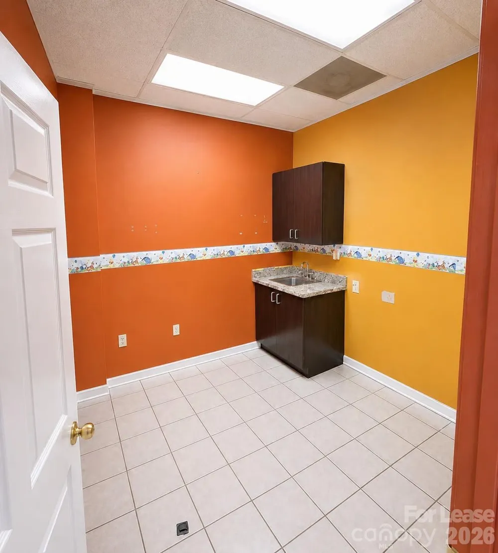 10700 Kettering Drive #D Charlotte, NC 28226