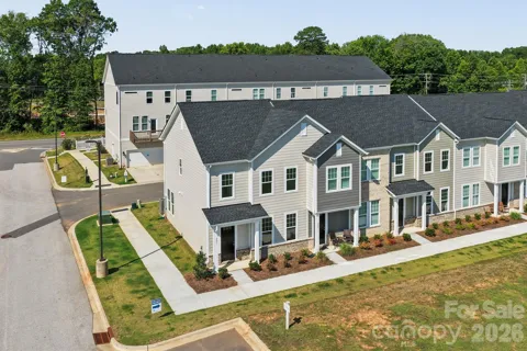 205 Vanguard Lane #15