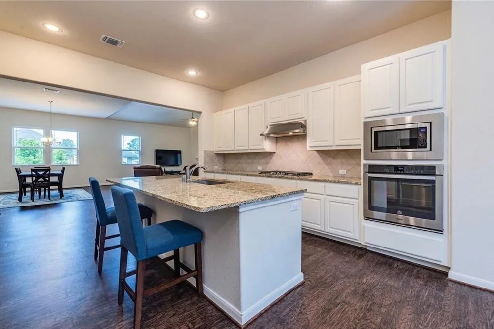 314 Cypress Forest Drive Kyle, TX 78640