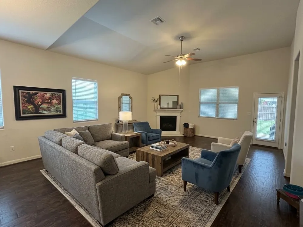314 Cypress Forest Drive Kyle, TX 78640