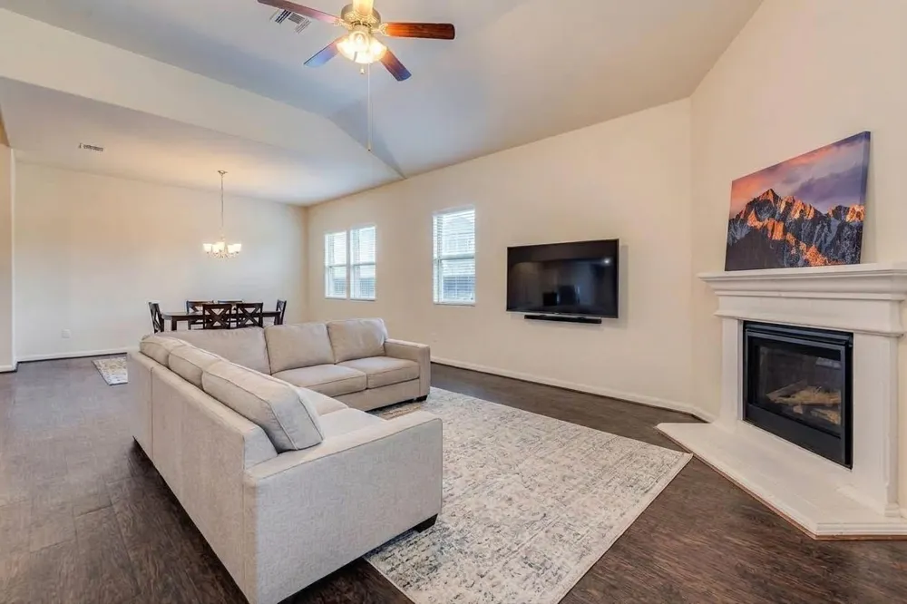 314 Cypress Forest Drive Kyle, TX 78640