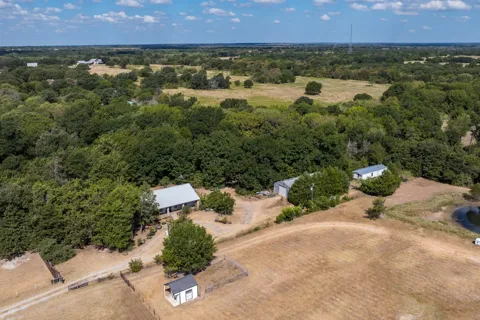 5562 Cedar Creek Drive