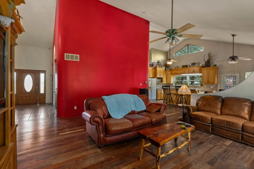 5562 Cedar Creek Drive Kemp, TX 75143