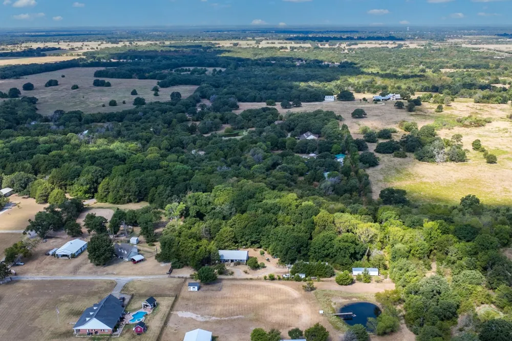 5562 Cedar Creek Drive Kemp, TX 75143