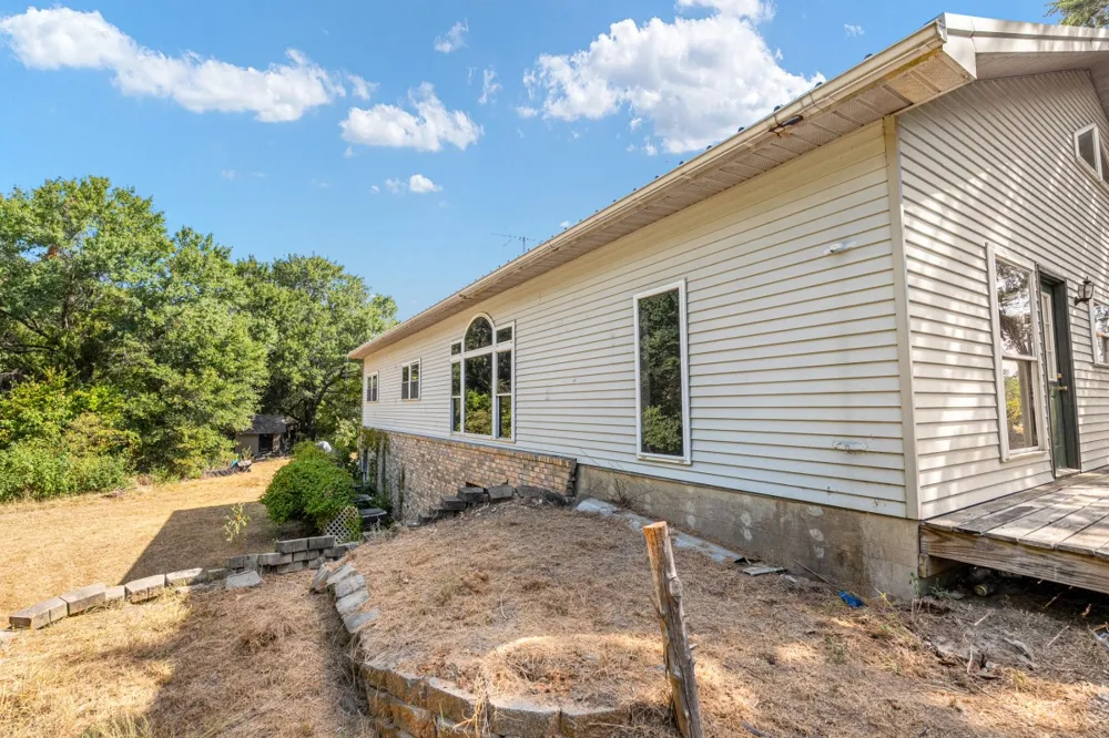 5562 Cedar Creek Drive Kemp, TX 75143