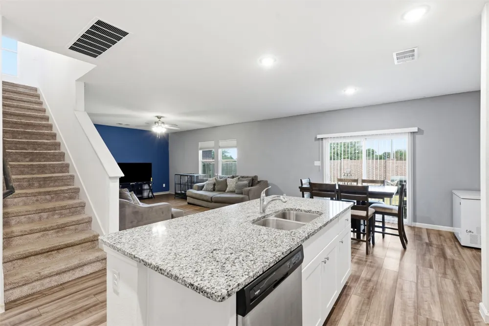 10345 Jameson Lane Crowley, TX 76036