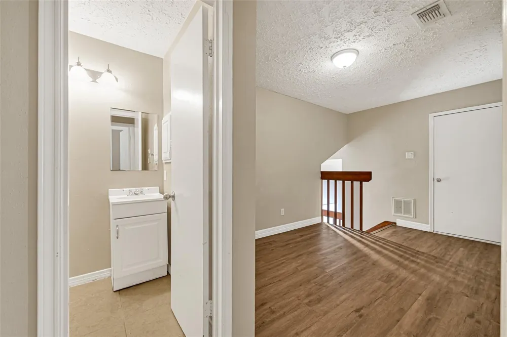 12322 Meadow Ridge Drive Stafford, TX 77477