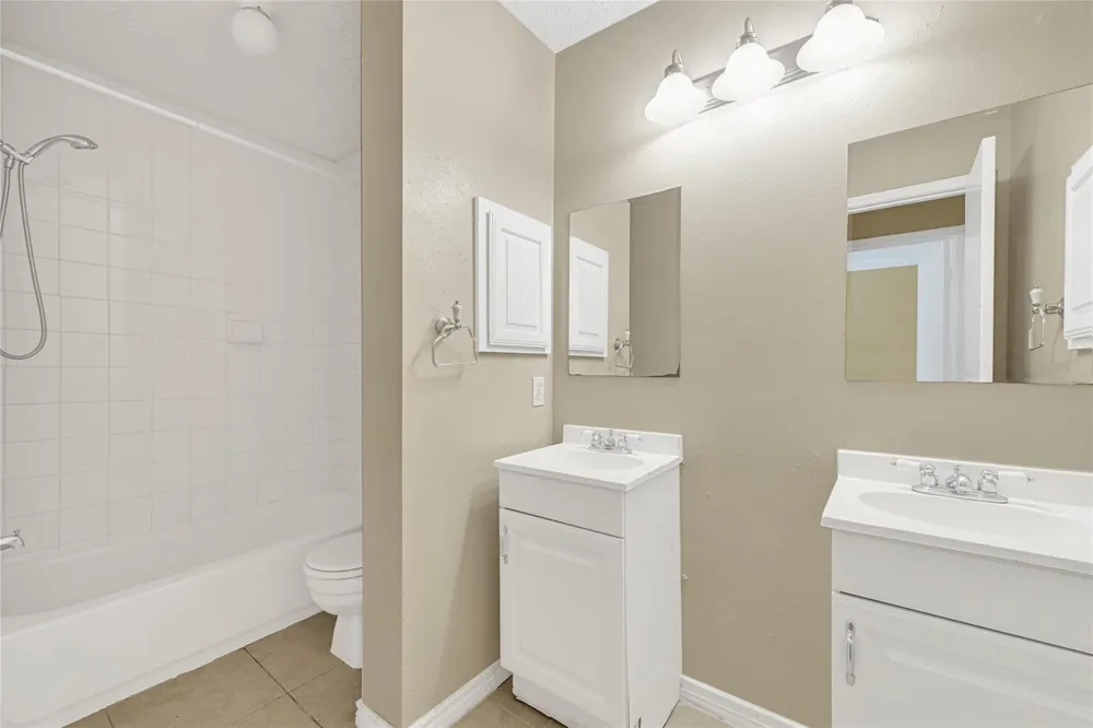 12322 Meadow Ridge Drive Stafford, TX 77477
