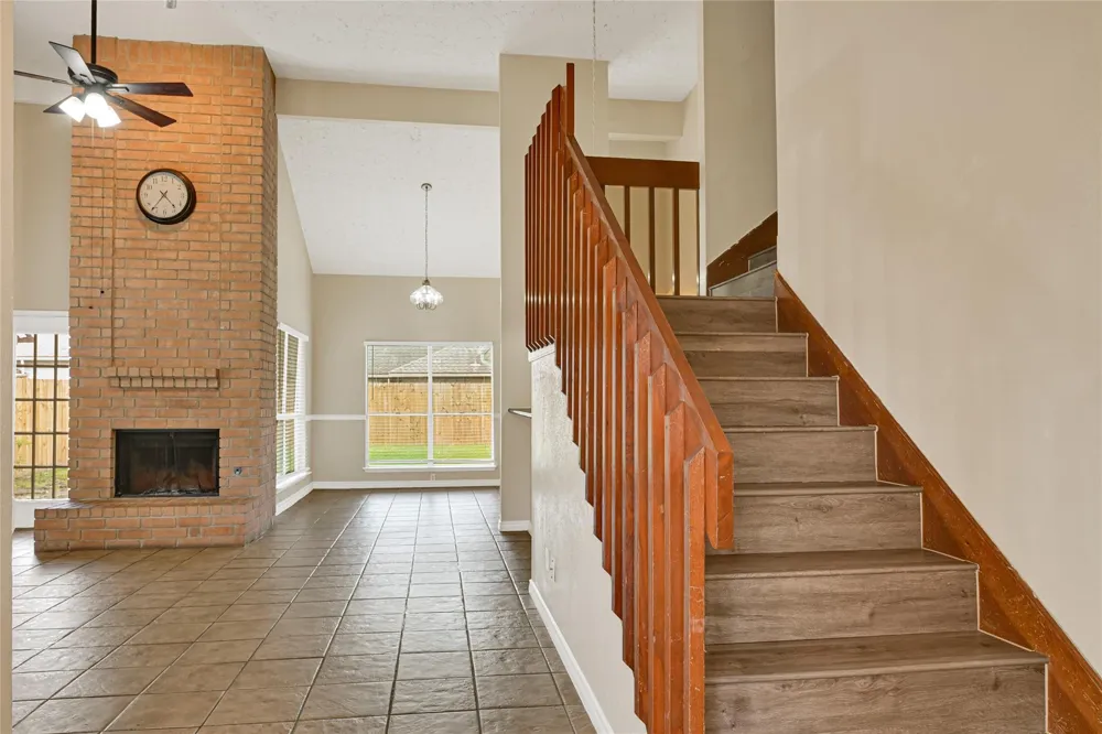 12322 Meadow Ridge Drive Stafford, TX 77477