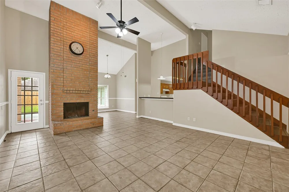 12322 Meadow Ridge Drive Stafford, TX 77477