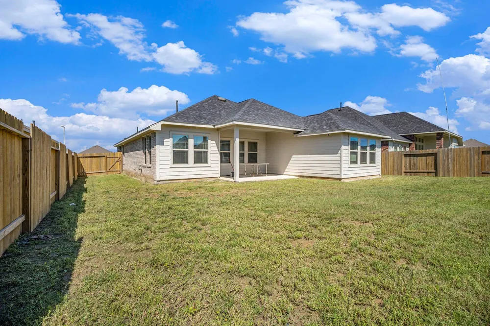 4302 Fenwick Road Texas City, TX 77591