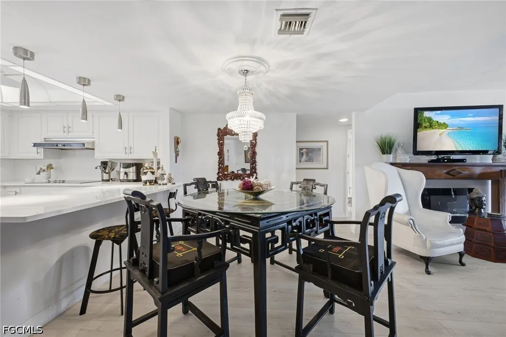 Flagship Drive #103 Fort Myers, FL 33919