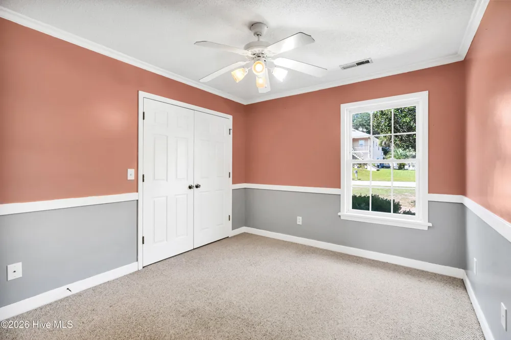 114 NE 8th St Oak Island, NC 28465