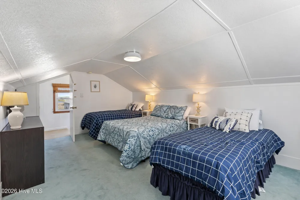 1513 Easy Street Surf City, NC 28445