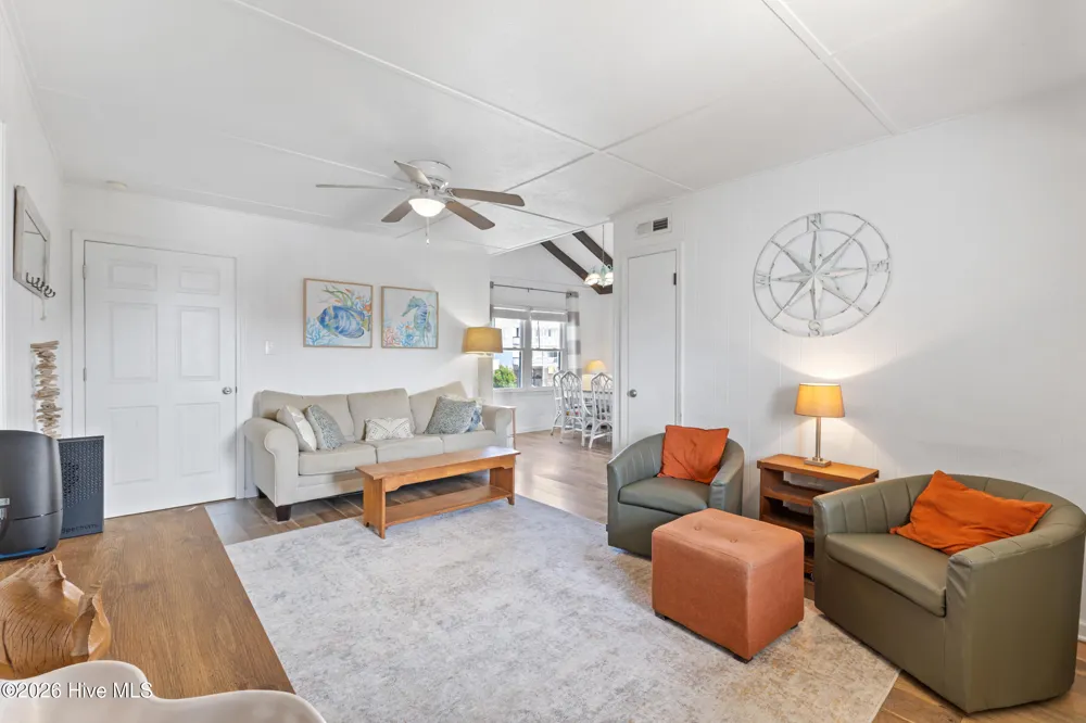 1513 Easy Street Surf City, NC 28445