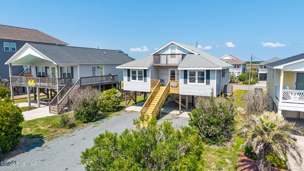1513 Easy Street Surf City, NC 28445