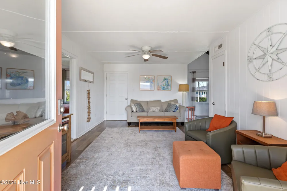 1513 Easy Street Surf City, NC 28445