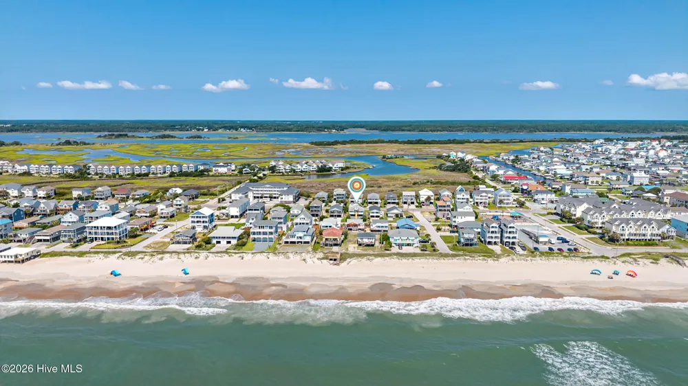 1513 Easy Street Surf City, NC 28445